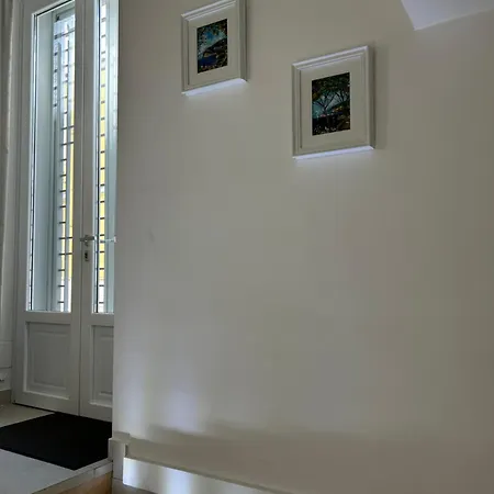 Vesuvia Luxury Living Готель типу 