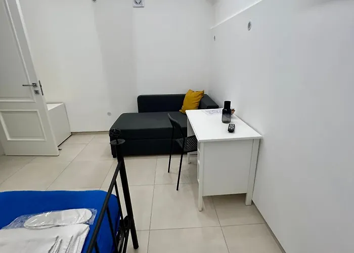 Vesuvia Luxury Living