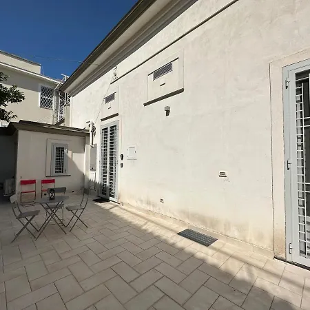 Vesuvia Luxury Living