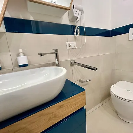 Vesuvia Luxury Living Couette-café